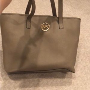 MK tote